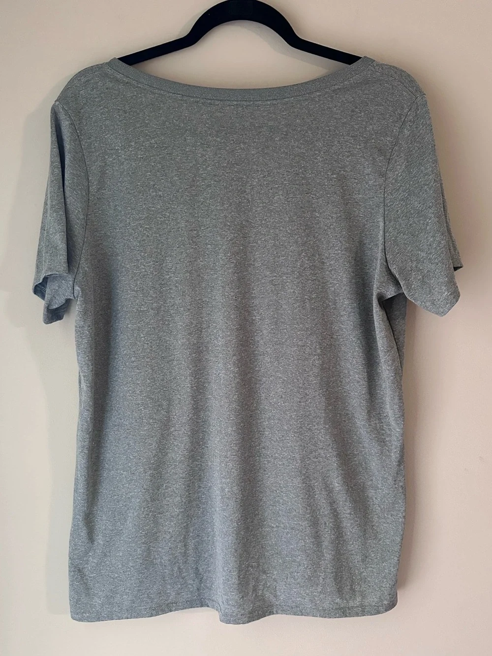 Nike Women's Light Gray Dri-Fit Tee
